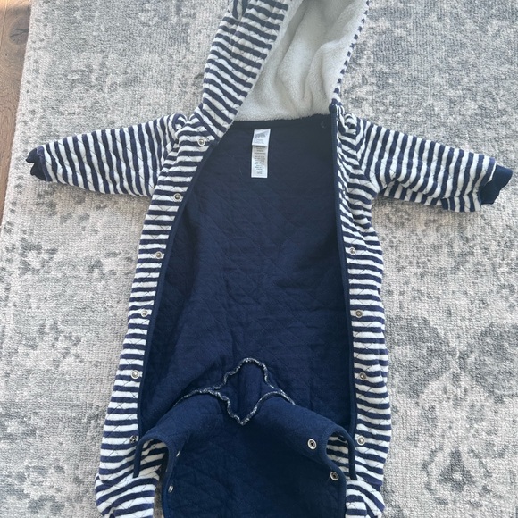 EUC Nordstrom Baby Bunting Suit 3M - Picture 2 of 5